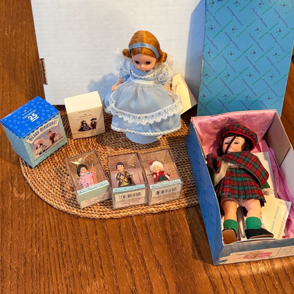 Madame Alexander Doll Lot Storyland Alice Hallmark Miniatures Vintage Boxed